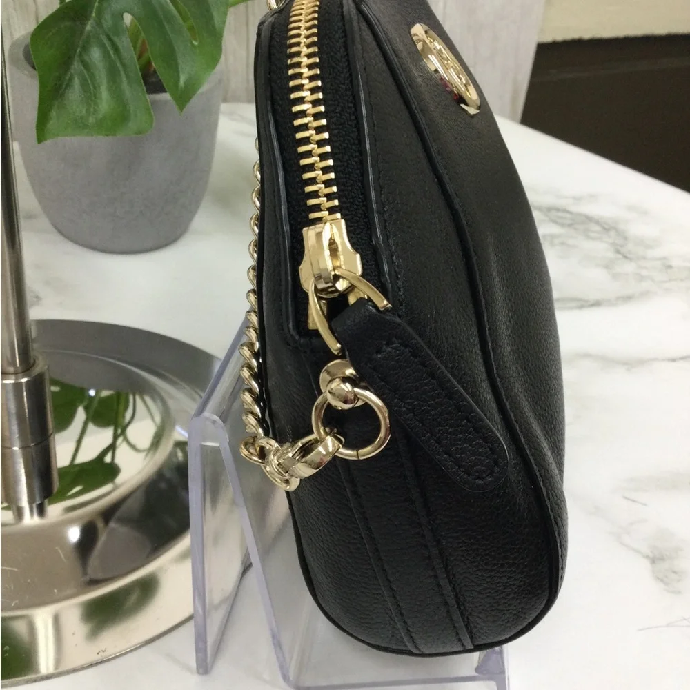 Metrocity sleek black